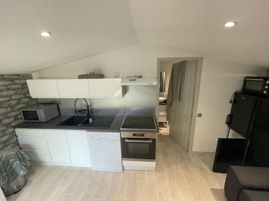Chalet De Jardin Apartment Marseille Bagian luar foto
